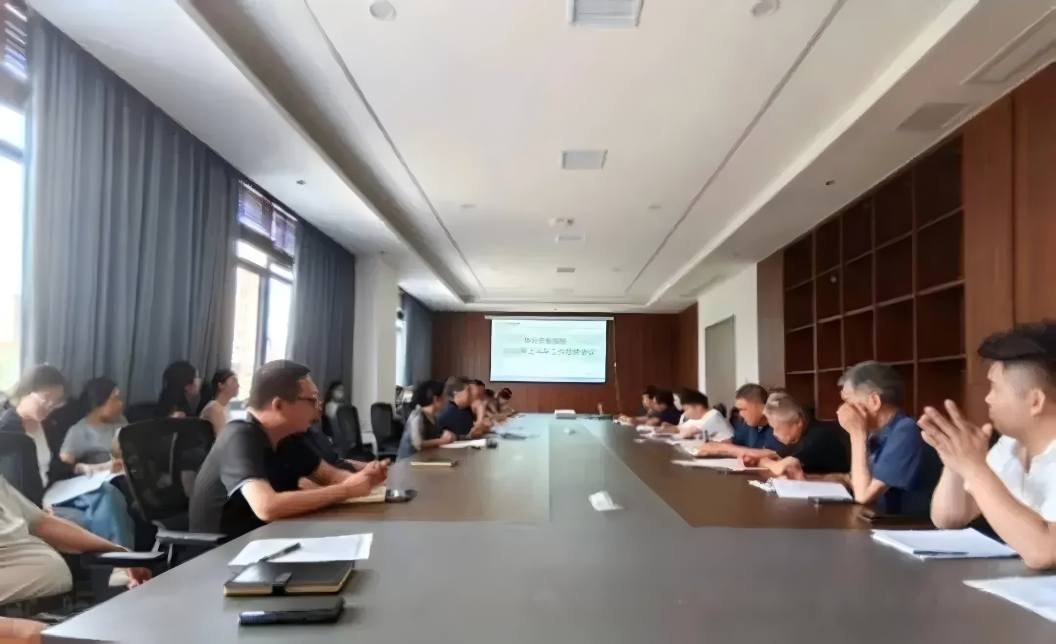 凝心聚力谋发展|曹县华升安泰医院召开2025年上半年工作总结会